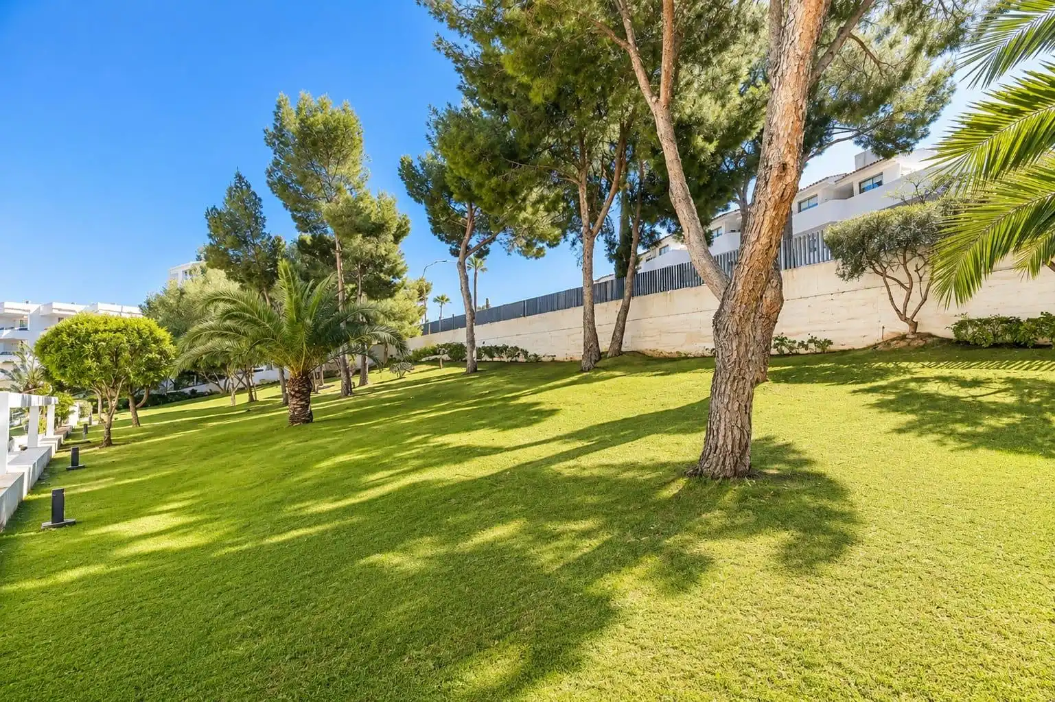 Jardín de Planta baja en venta en Calvià con Aire acondicionado, Calefacción y Jardín privado