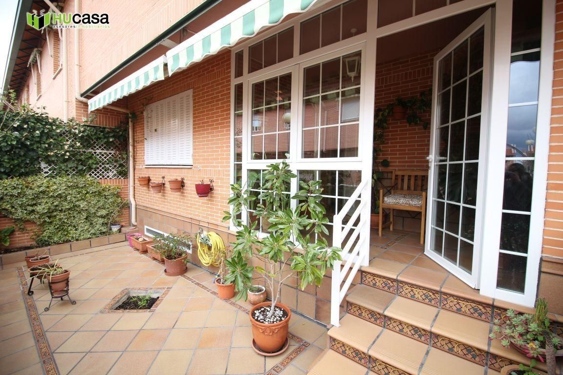 Haus oder Chalet miete in Santa María de Benquerencia
