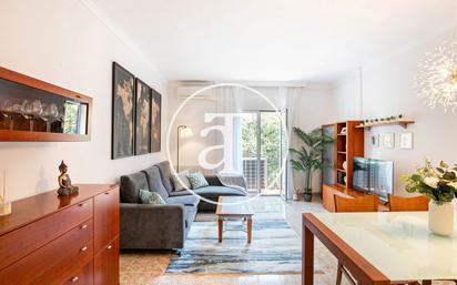 Exterior view of Flat to rent in  Barcelona Capital  with Air Conditioner, Terrace and Balcony