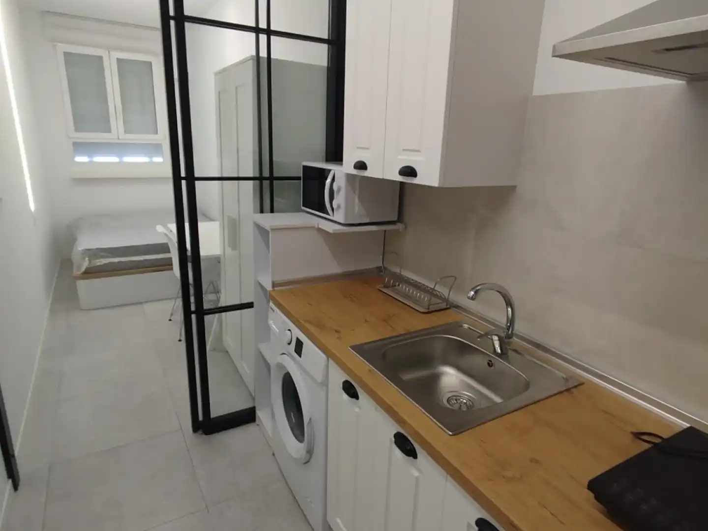 Cuina de Apartament de lloguer en Murcia amb Aire condicionat, Moblat i Rentadora