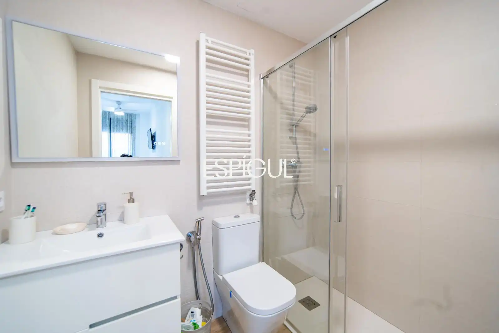 Bathroom of Flat for sale in Vilablareix  with Air Conditioner, Heating and Terrace