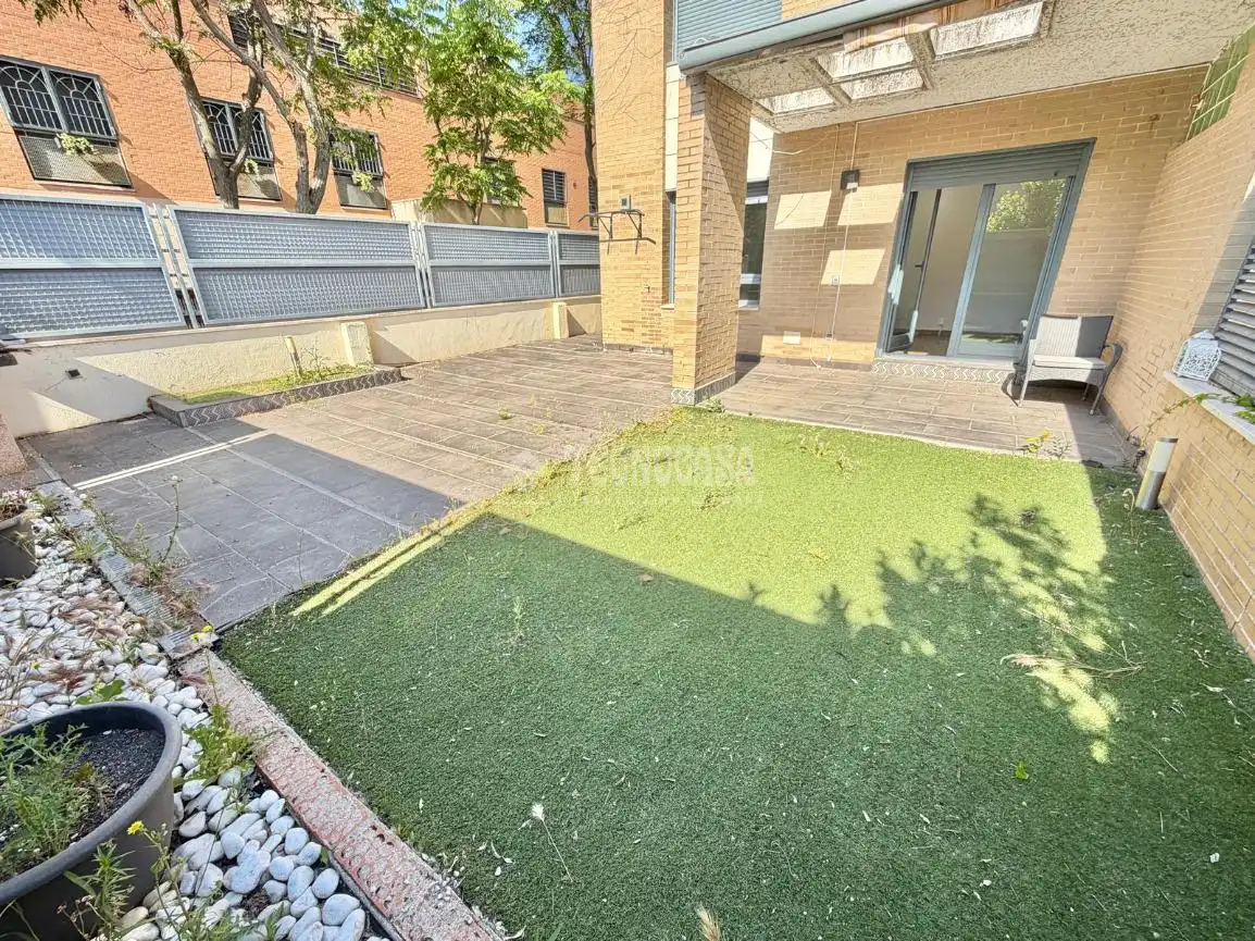 Terraza de Casa adosada en venta en Valdemoro con Aire acondicionado, Jardín privado y Terraza