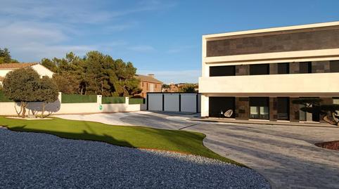 Foto 3 de Casa o xalet en venda a Calle Navarrondilla, Colmenarejo, Madrid