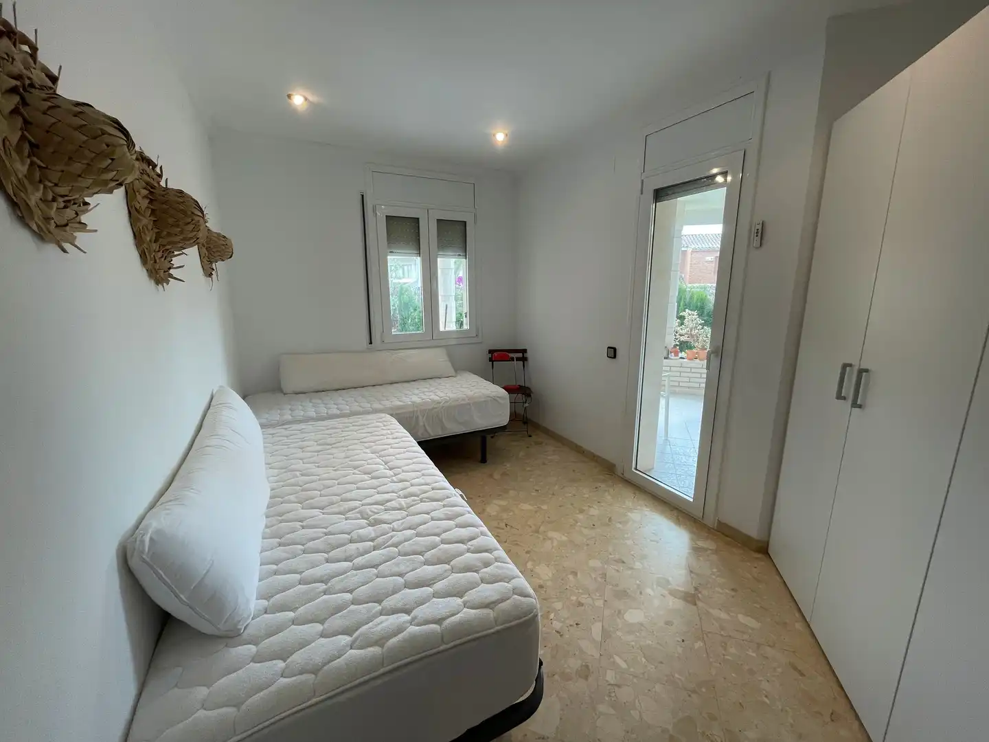 Bedroom of Houses for sale in Cambrils  with Air Conditioner, Private garden and Terrace