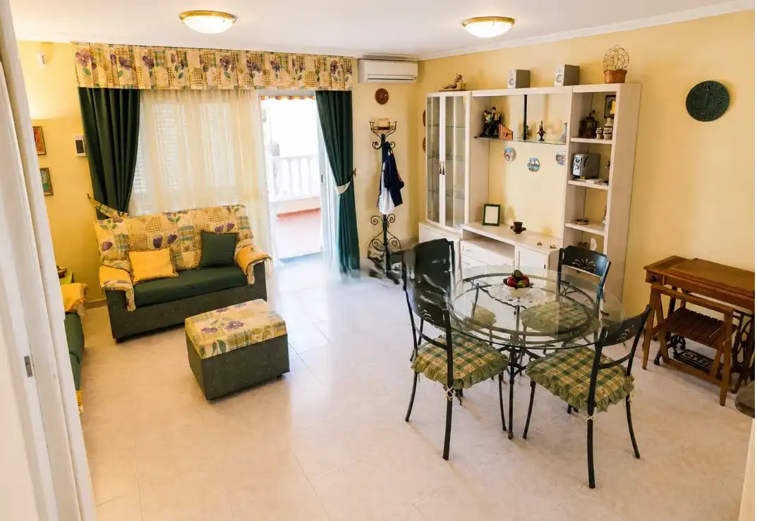 Maison mitoyenne avec piscine à vendre à Costa del Silencio, imagen 3