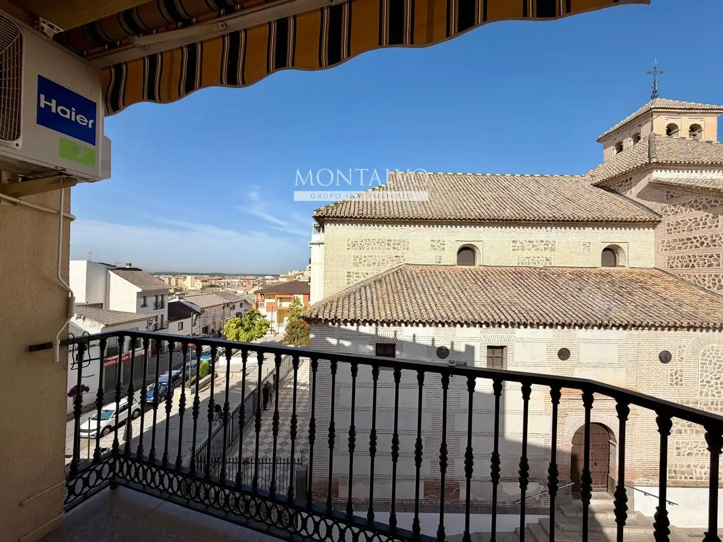 Vista exterior de Pis de lloguer en Atarfe amb Aire condicionat, Calefacció i Terrassa