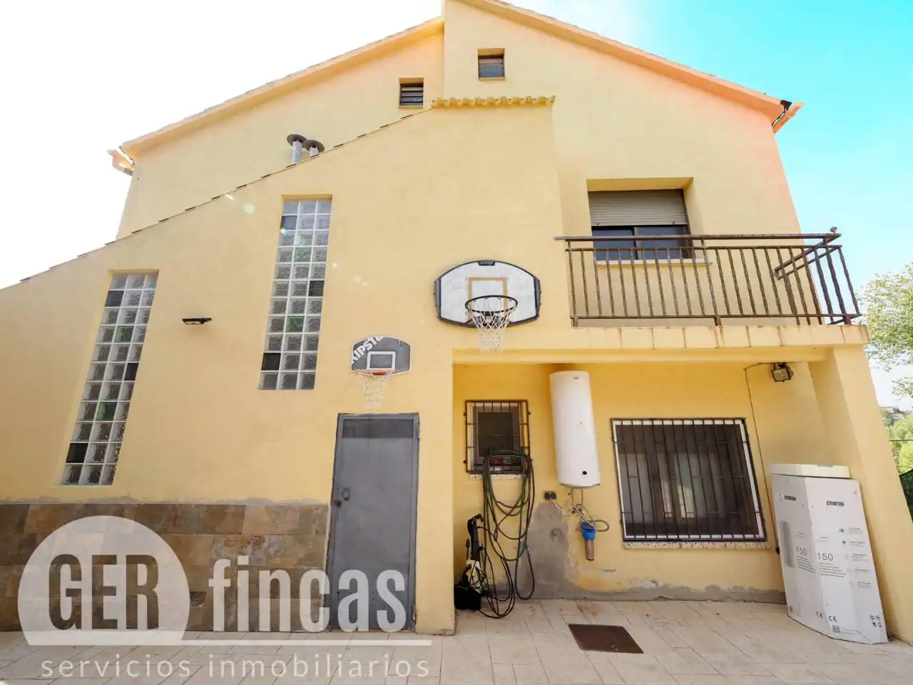Vista exterior de Casa o chalet en venta en Terrassa con Aire acondicionado, Calefacción y Jardín privado