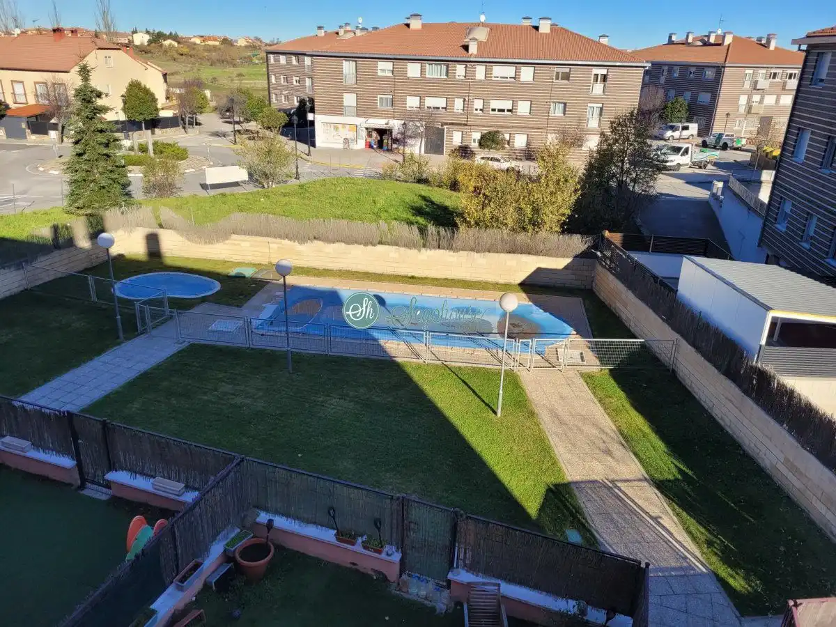 Swimming pool of Flat for sale in Palazuelos de Eresma  with Heating, Storage room and Community pool