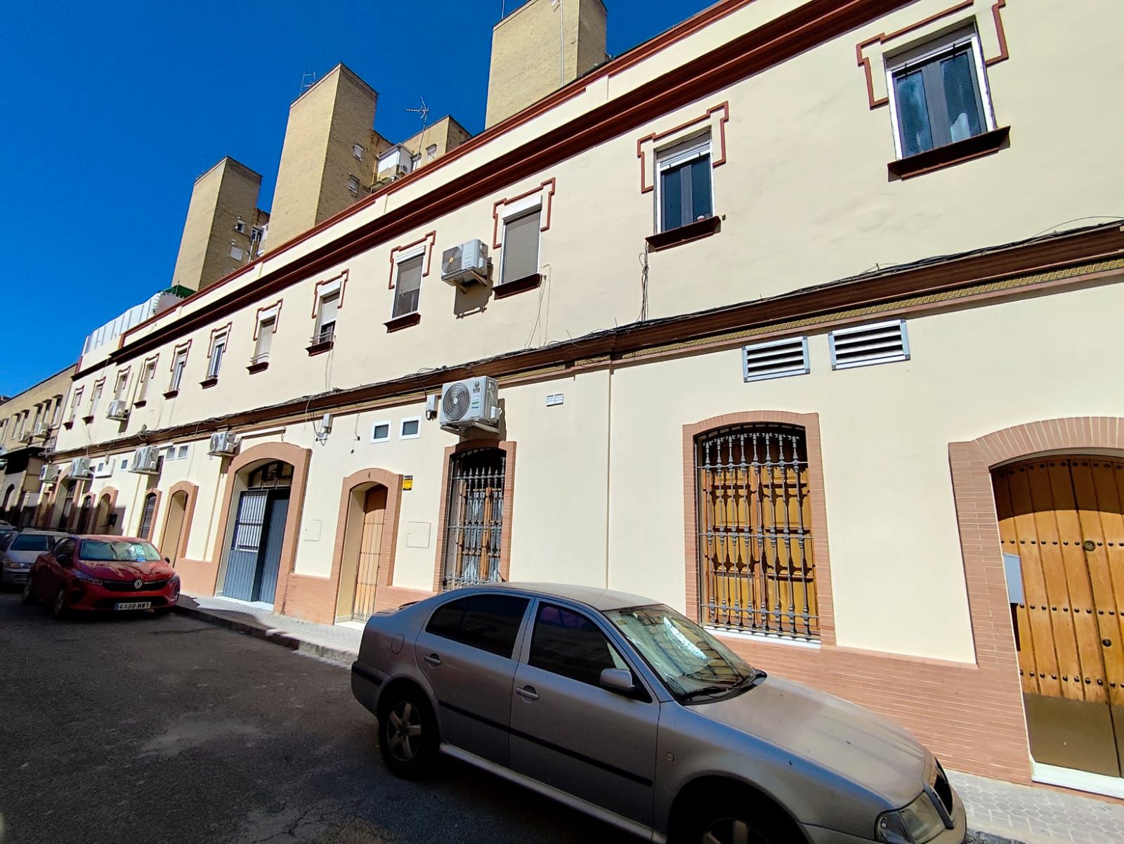 Vista exterior de Pis en venda en  Sevilla Capital amb Aire condicionat, Forn i Rentadora