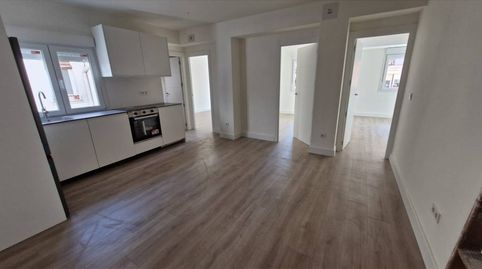 Foto 2 de Piso en venta en Calle Belchite, Jesuitas, Logroño