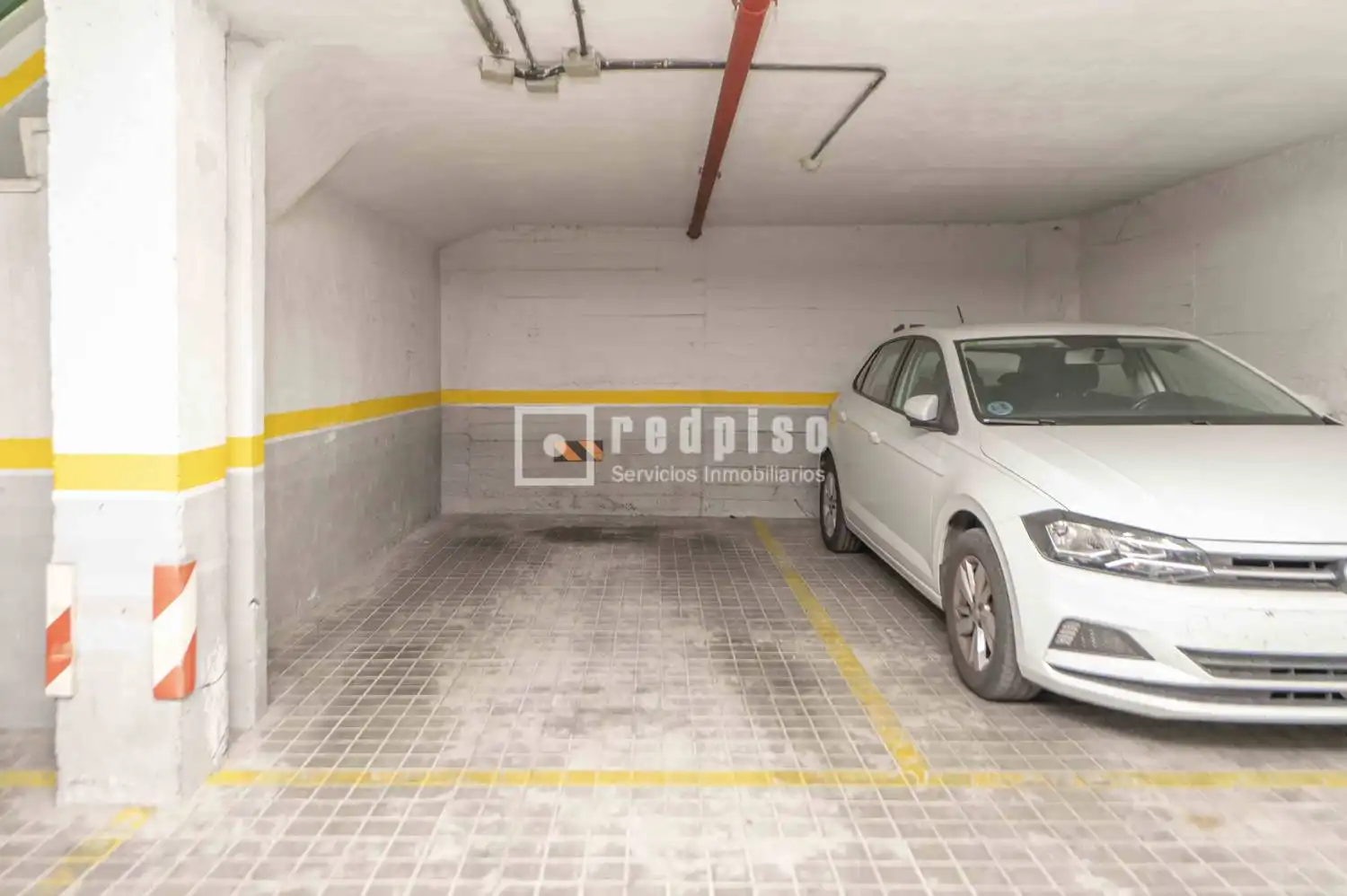 Parkplatz von Wohnungen zum Verkauf in San José - Buenos Aires