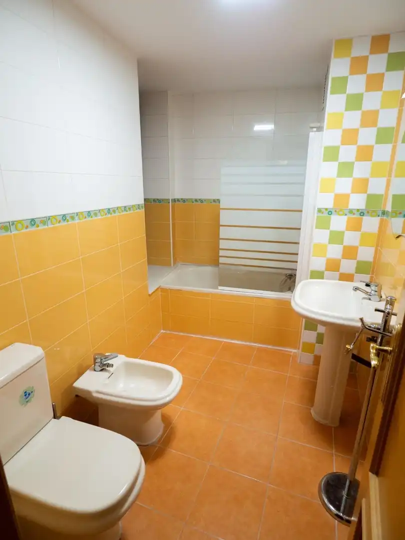 Flat for rent in Calle Calle Agustina de Aragón, L'Hort de Senabre
