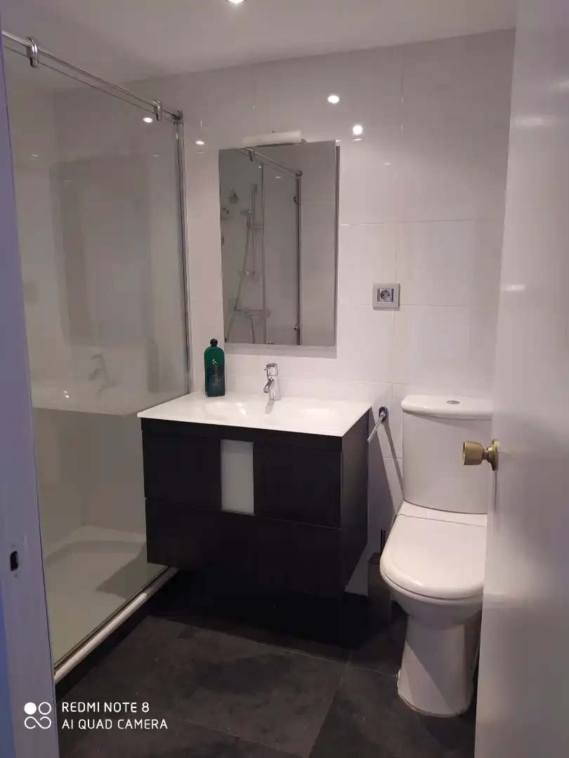 Bathroom of Flat for sale in Zaragoza  with Air Conditioner, Heating and Parquet flooring
