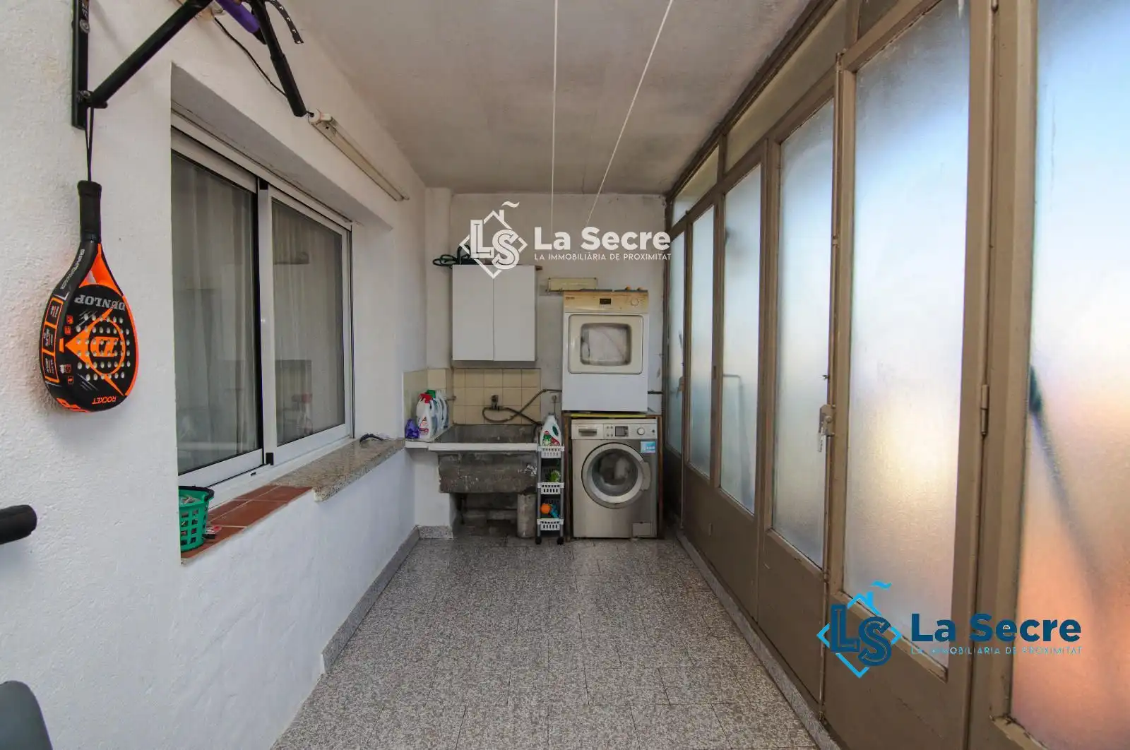 Vista exterior de Casa o chalet en venta en Martorell con Terraza y Piscina