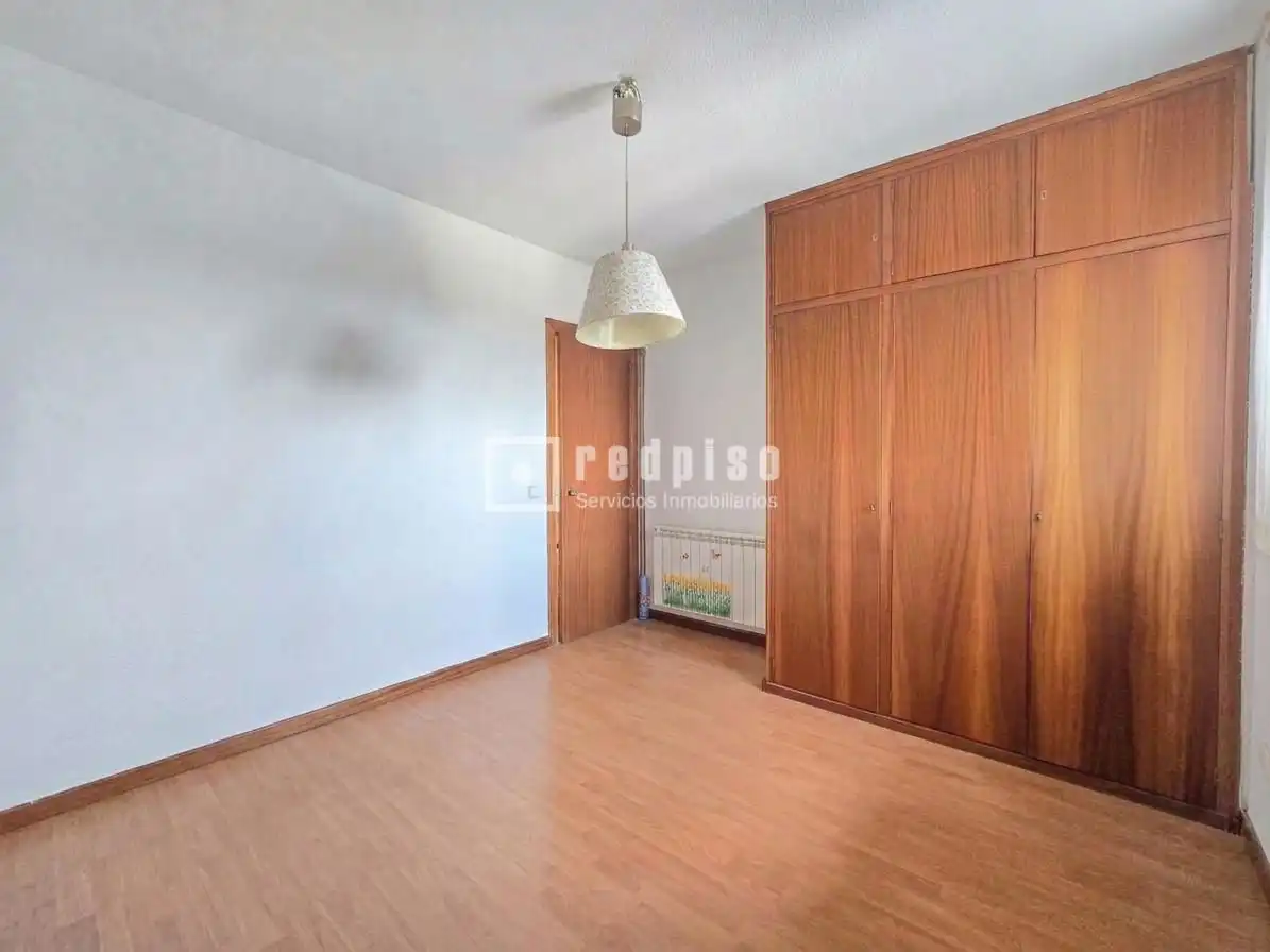 Dormitori de Àtic en venda en Guadarrama amb Calefacció, Jardí privat i Parquet
