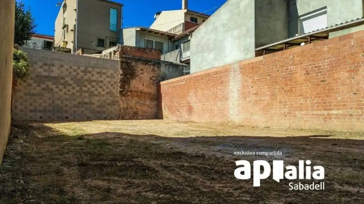 Grundstücke und Bauplätze zum Verkauf in Sentmenat