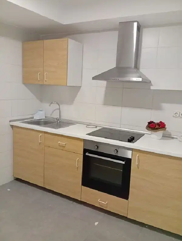 Küche von Wohnung zur Miete in Elche / Elx mit Ofen und Waschmaschine