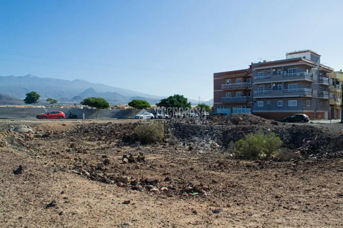 Terreny residencial en venda a C/ MIGUEL CALCERRADA CRUCE  CON  C/ TABURIENTE, imagen 3