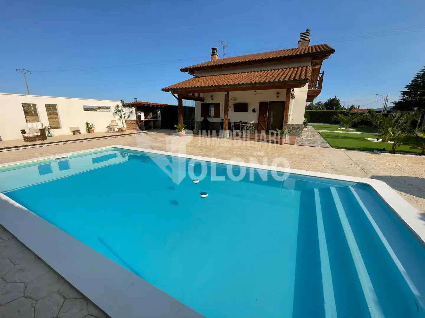 Piscina de Casa o chalet en venta en Cuzcurrita de Río Tirón con Calefacción, Jardín privado y Parquet