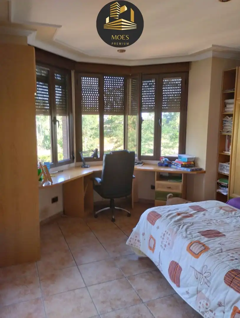 Houses for sale in Linares  with Air Conditioner, Heating and Terrace