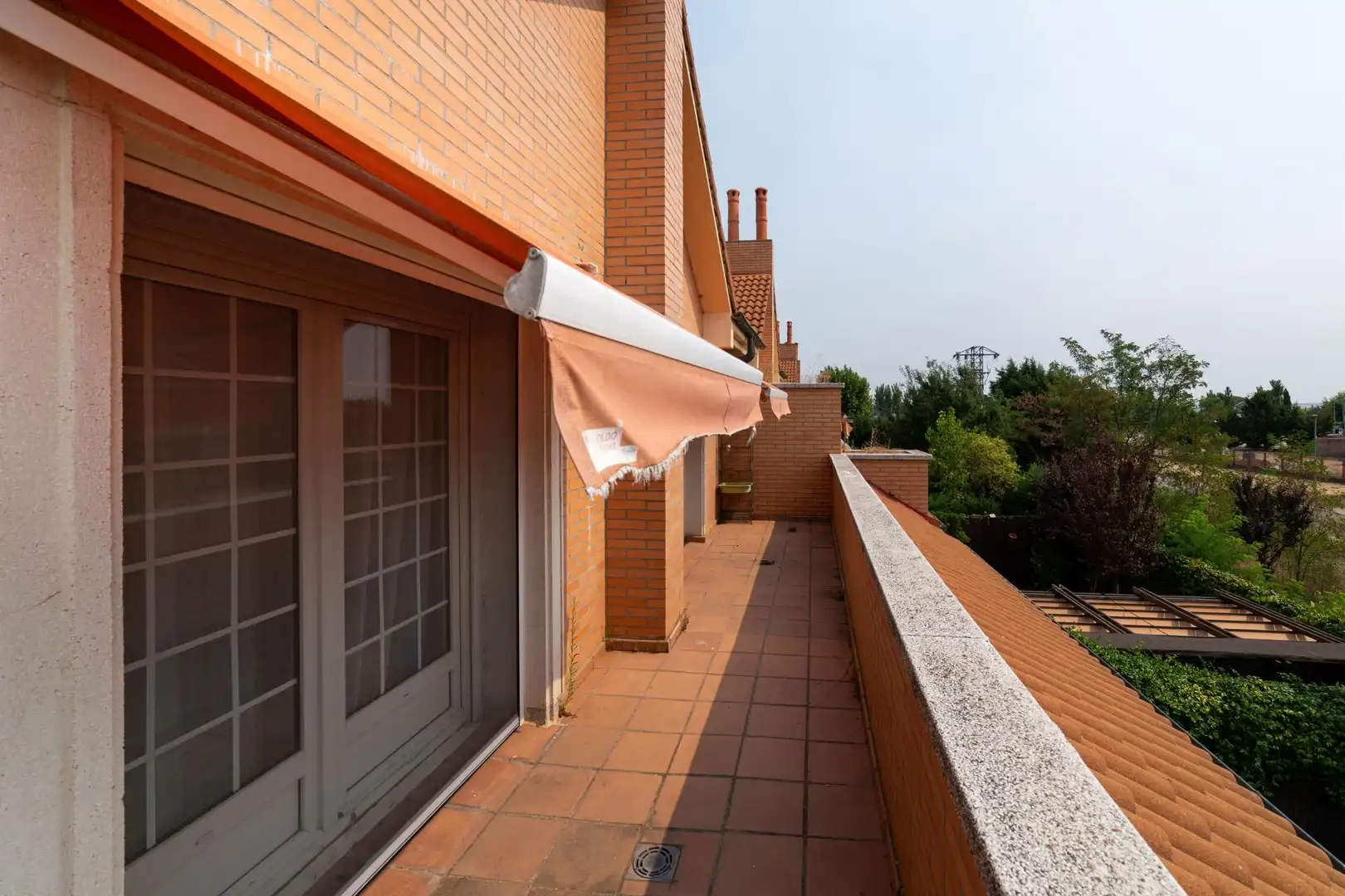 Terraza de Casa adosada en venta en Simancas con Calefacción, Jardín privado y Alarma