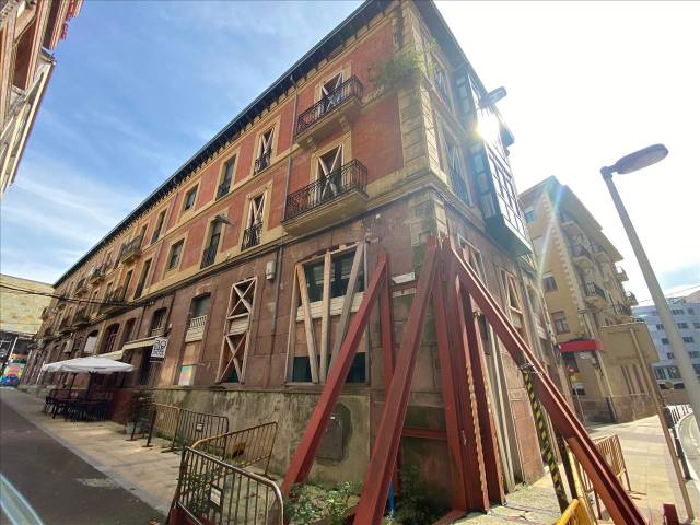 Local comercial en Venta en SANTANDER en Centro