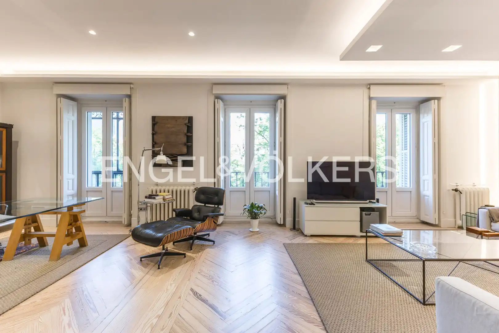 Wohnzimmer von Wohnung zum Verkauf in Madrid mit Klimaanlage, Heizung und Parkett