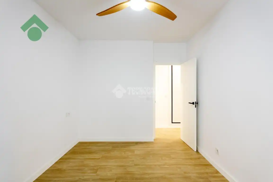 Bedroom of Flat for sale in La Herradura