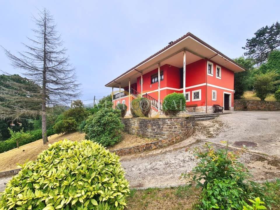 House or chalet for sale in San Juan de Piñera, Cudillero