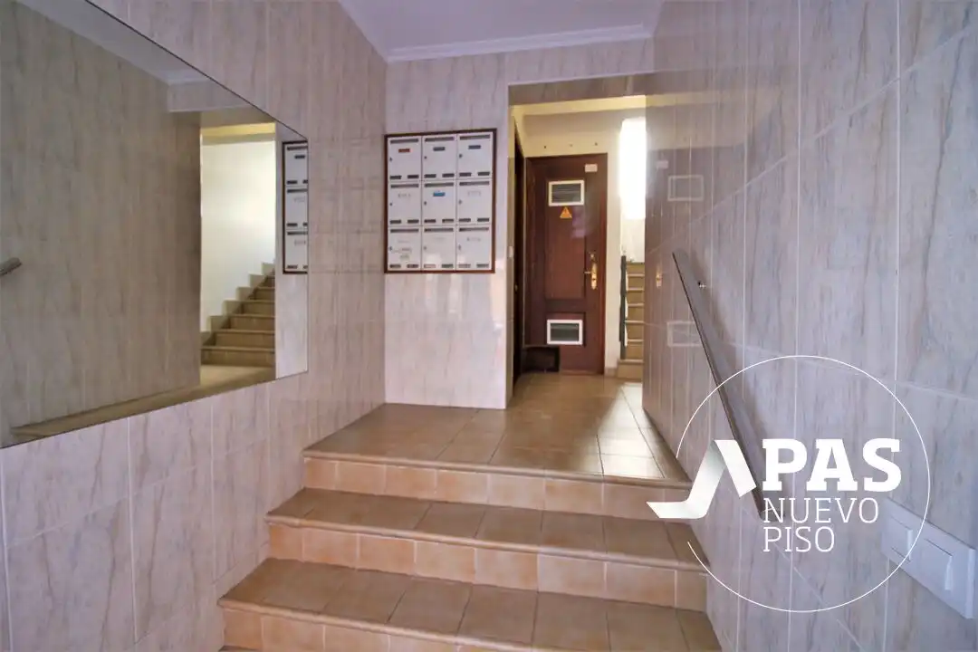 Flat for sale in Dos Hermanas  with Heating