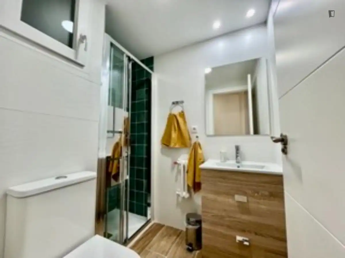 Habitación en Barrio del Ave