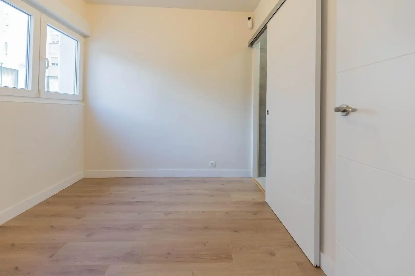 Bedroom of Apartments for sale in Benalmádena  with Air Conditioner, Terrace and Alarm