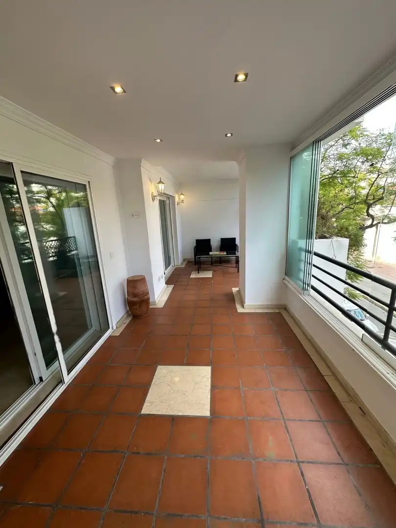 Apartament amb piscina en venda a Marbella Centro, imagen 9