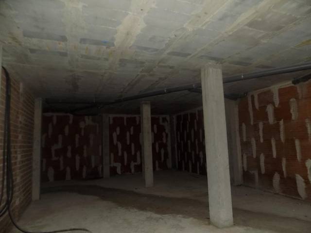 Local comercial en Alquiler en Santoña