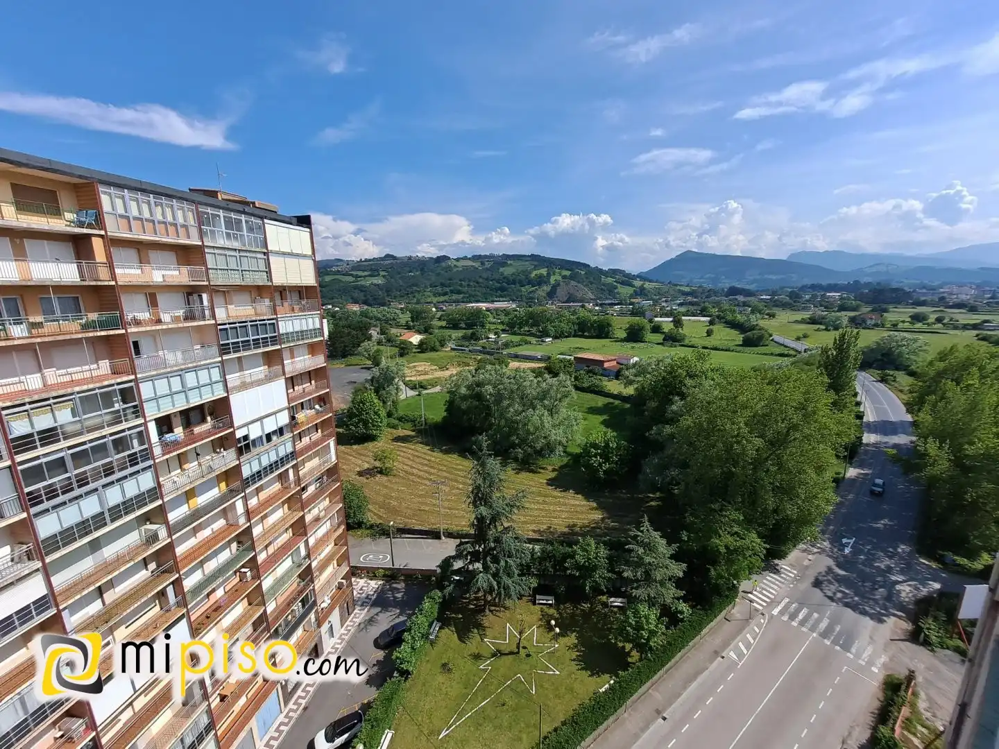 Außenansicht von Wohnung zur Miete in Laredo mit Terrasse und Möbliert