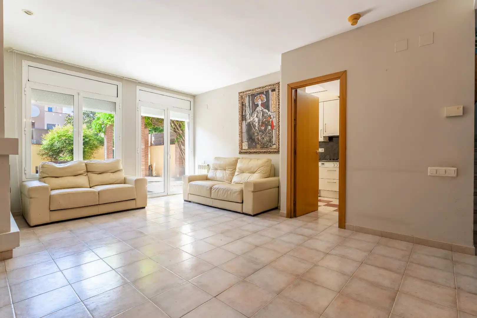 Sala d'estar de Casa adosada en venda en Reus amb Aire condicionat, Calefacció i Jardí privat