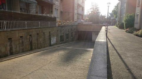Solvia Inmobiliaria  Garaje Olot, imatge 2