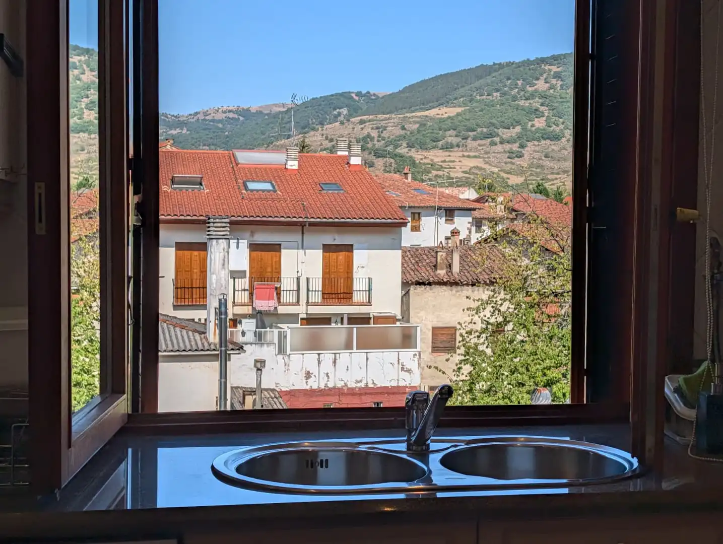 Terraza de Apartamento en venta en Ezcaray con Calefacción, Terraza y Trastero
