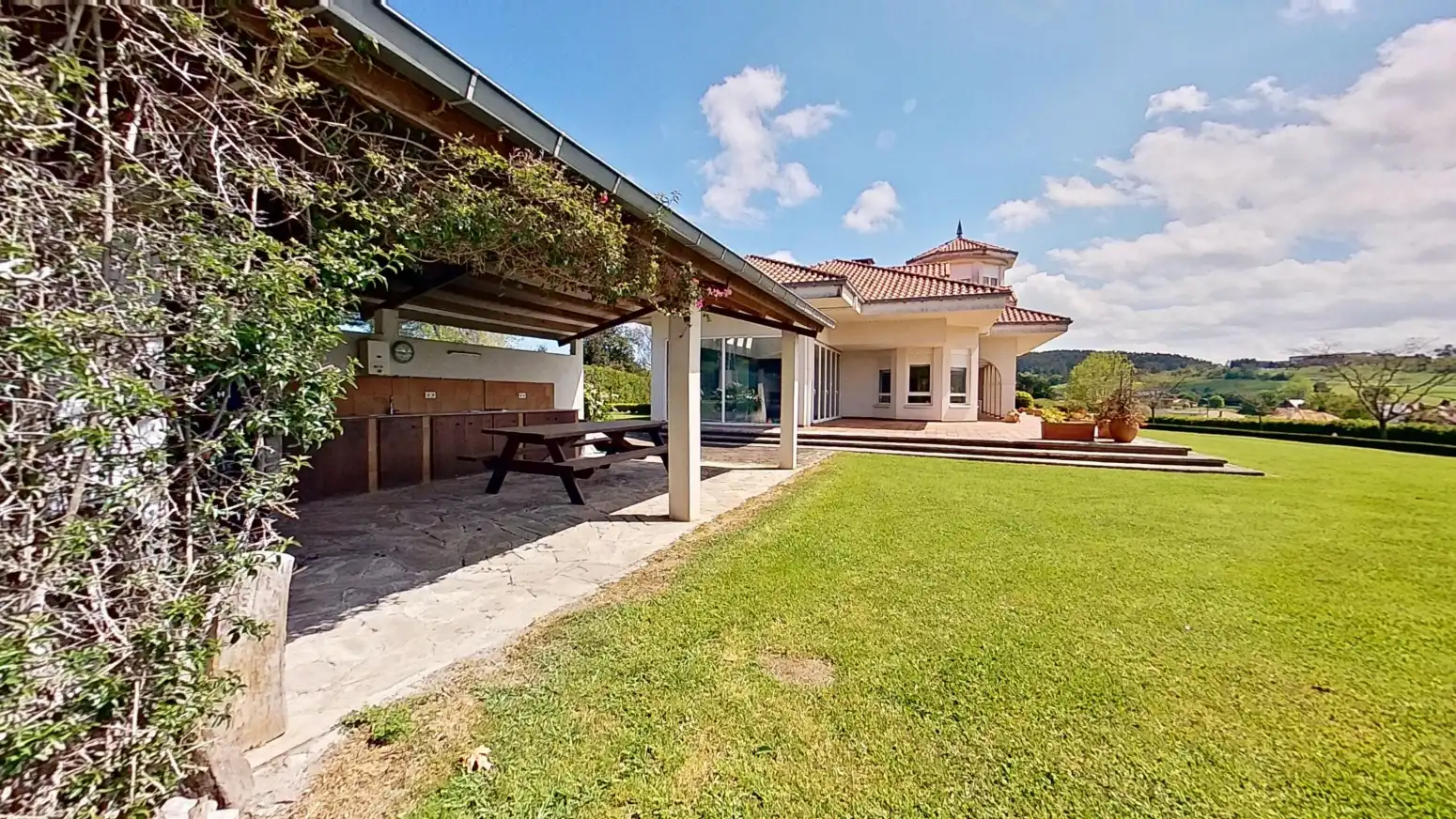 Terraza de Casa o chalet en venta en Reocín con Calefacción, Jardín privado y Terraza