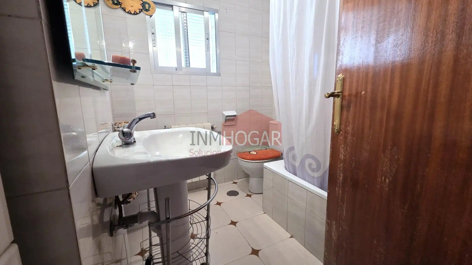 Habitación de Piso en venta en Ávila con Calefacción, Terraza y Amueblado