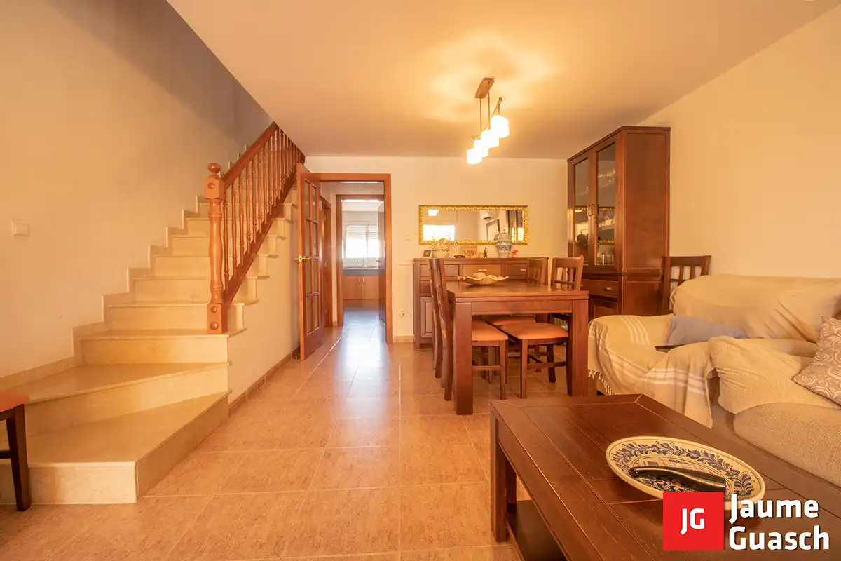 Comedor de Casa adosada en venta en Creixell con Aire acondicionado, Calefacción y Jardín privado