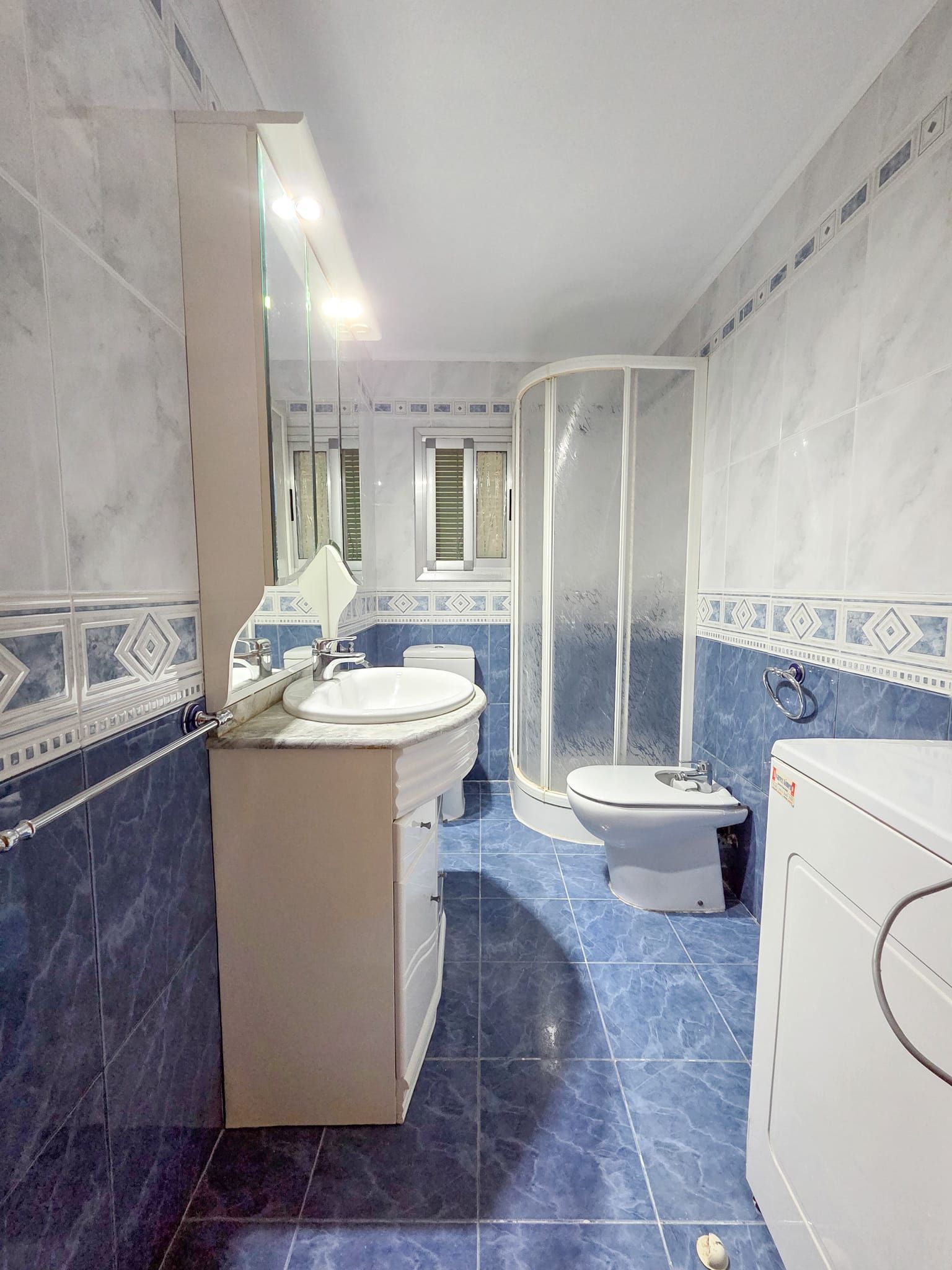 Bathroom of Flat for sale in Torrent