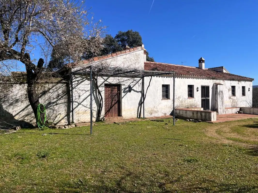 Casa rústica amb terrassa en venda a Cazalla de la Sierra, imagen 13
