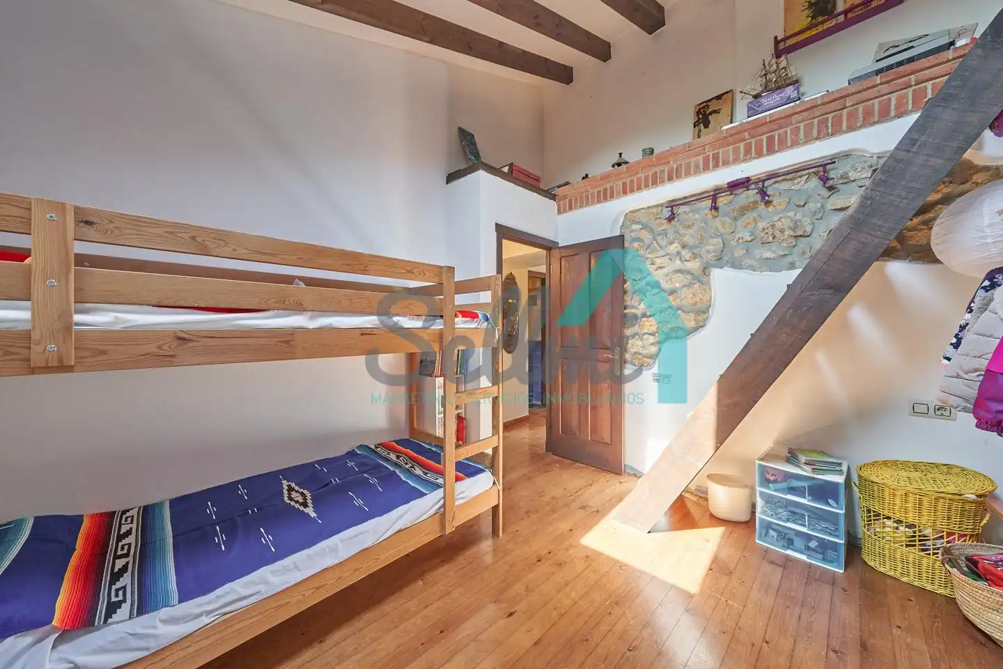 Habitación de Casa o chalet en venta en Siero con Calefacción, Jardín privado y Parquet