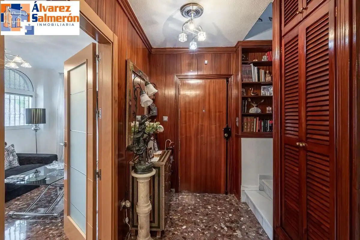 Houses for sale in Granada  with Air Conditioner, Heating and Terrace