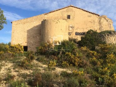 Casa rústica en venta en Castellet i la Gornal
