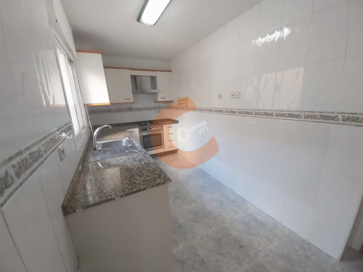 Kitchen of Flat for sale in El Vendrell  with Heating and Balcony