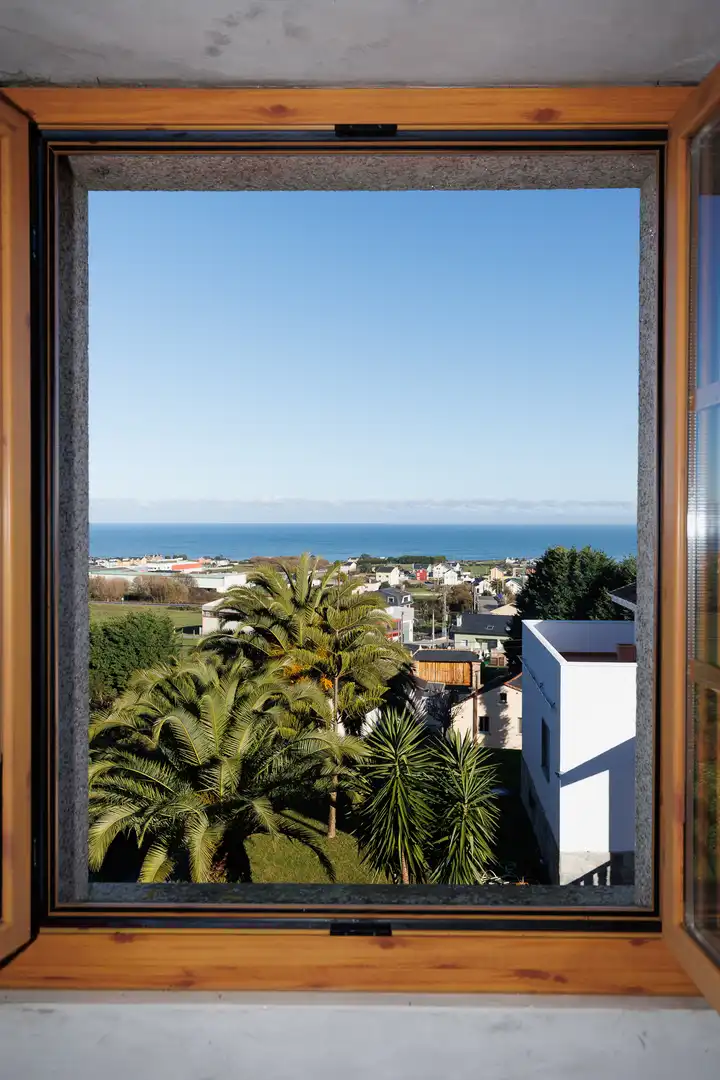 Vista exterior de Finca rústica en venda en Foz amb Moblat