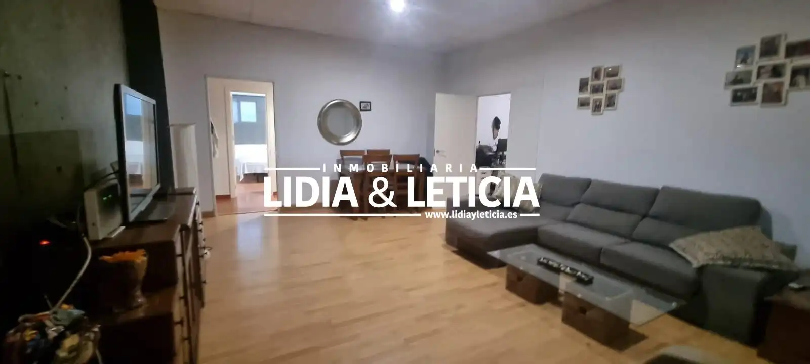 Vista exterior de Casa o chalet en venta en Alcalá de Guadaira con Jardín privado
