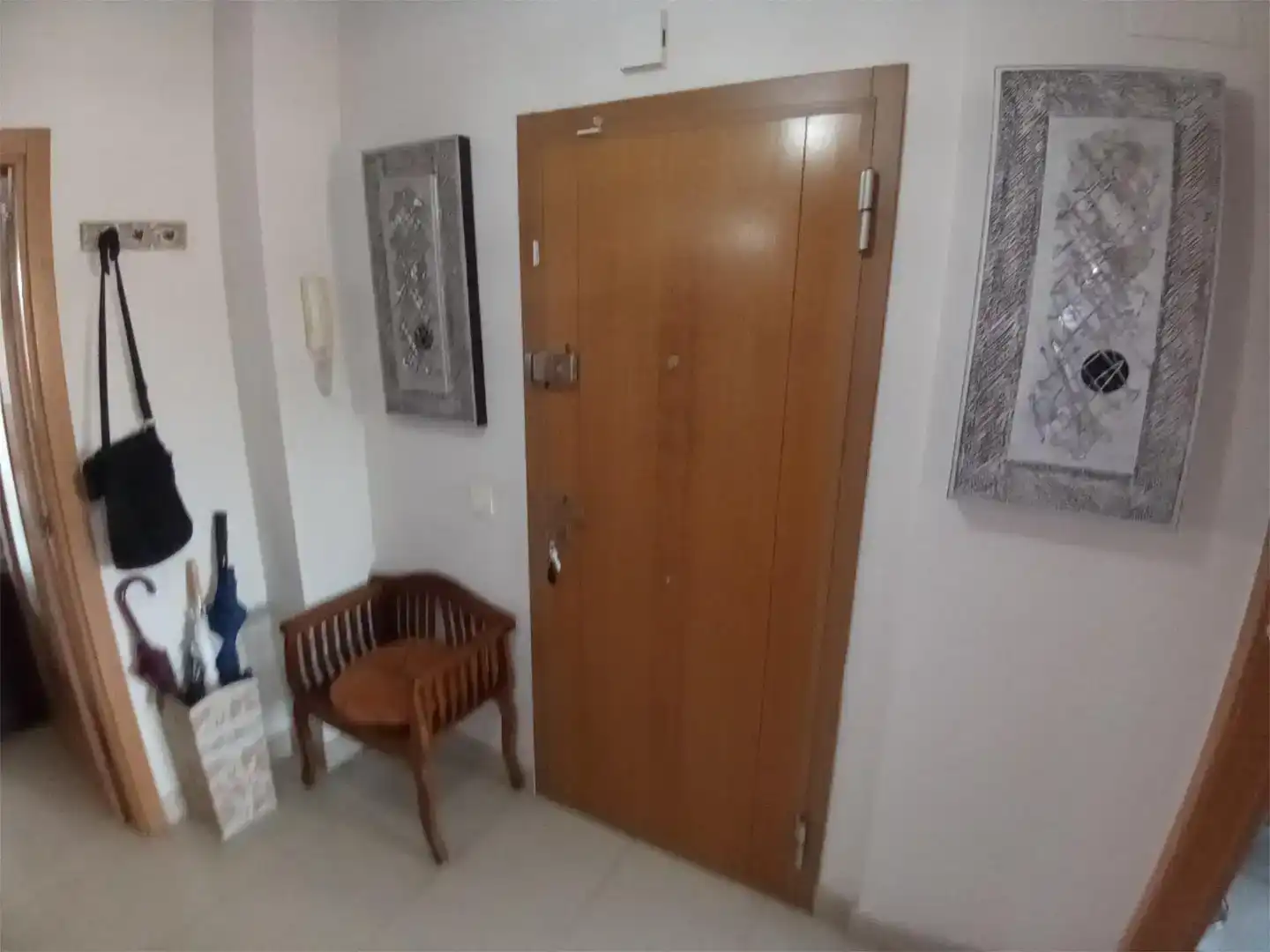 Wohnung zum Verkauf in Torremolinos mit Klimaanlage, Terrasse und Schwimmbad